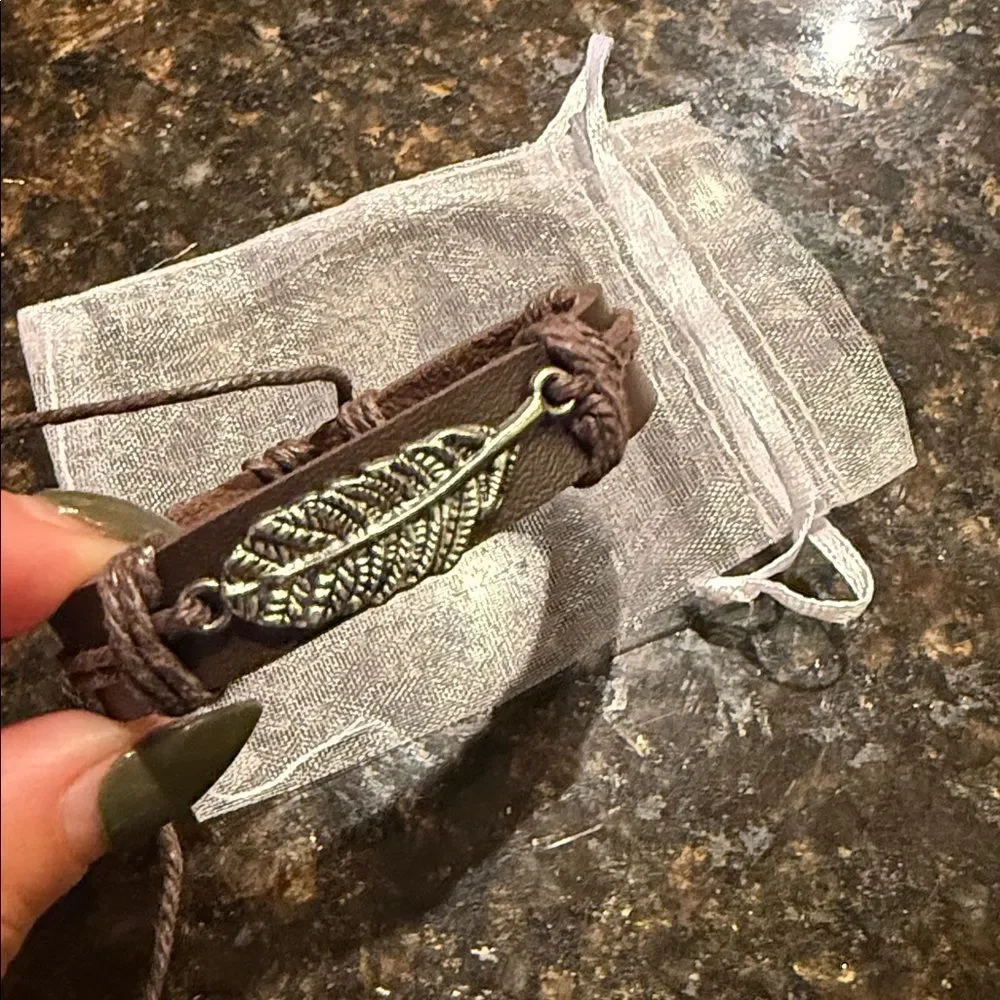 Brown Leather Bracelet with Sterling Silver Leaf Accent - BRAND NEW - Adjustable